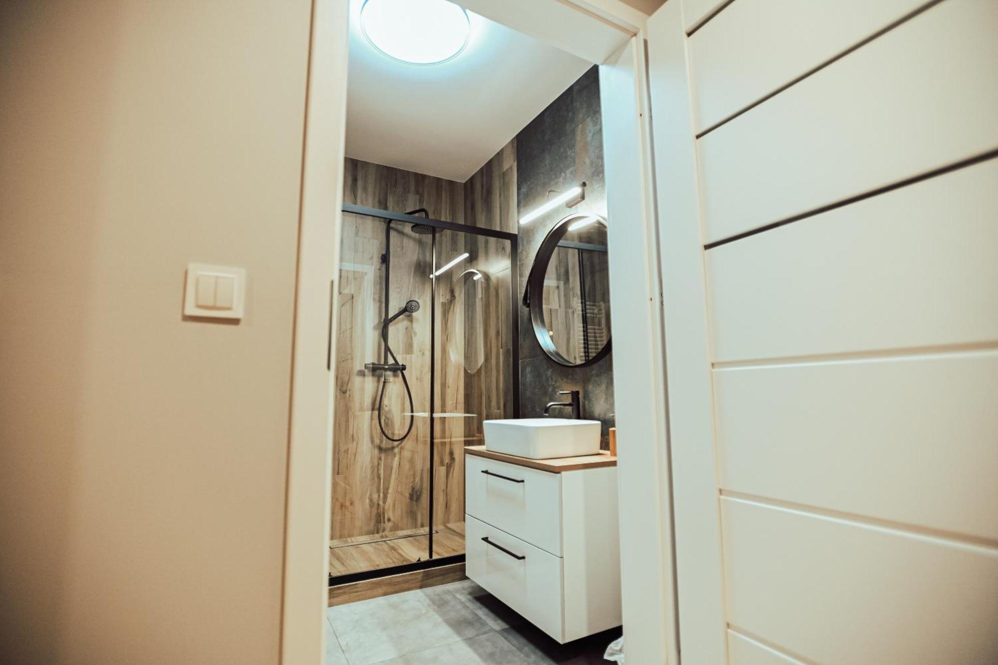 לז'נו Loft Luxury Apartment & Parking מראה חיצוני תמונה