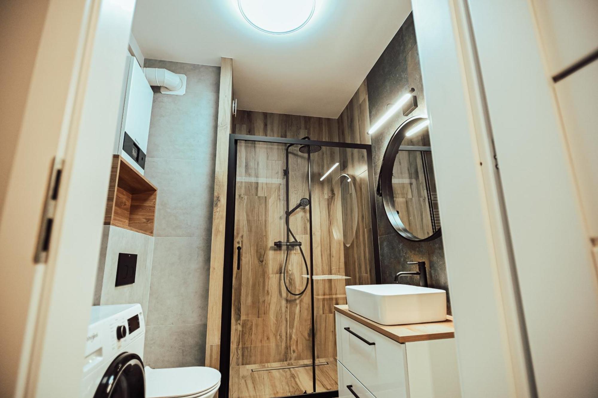 לז'נו Loft Luxury Apartment & Parking מראה חיצוני תמונה