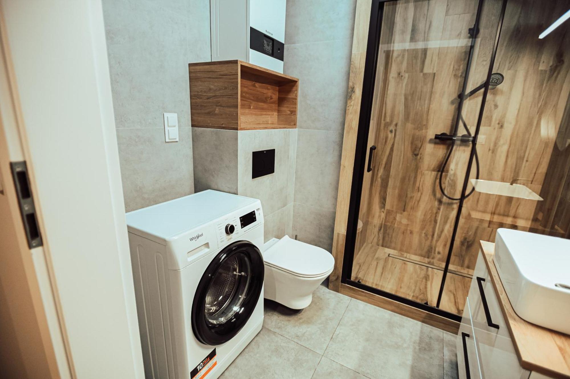 לז'נו Loft Luxury Apartment & Parking מראה חיצוני תמונה