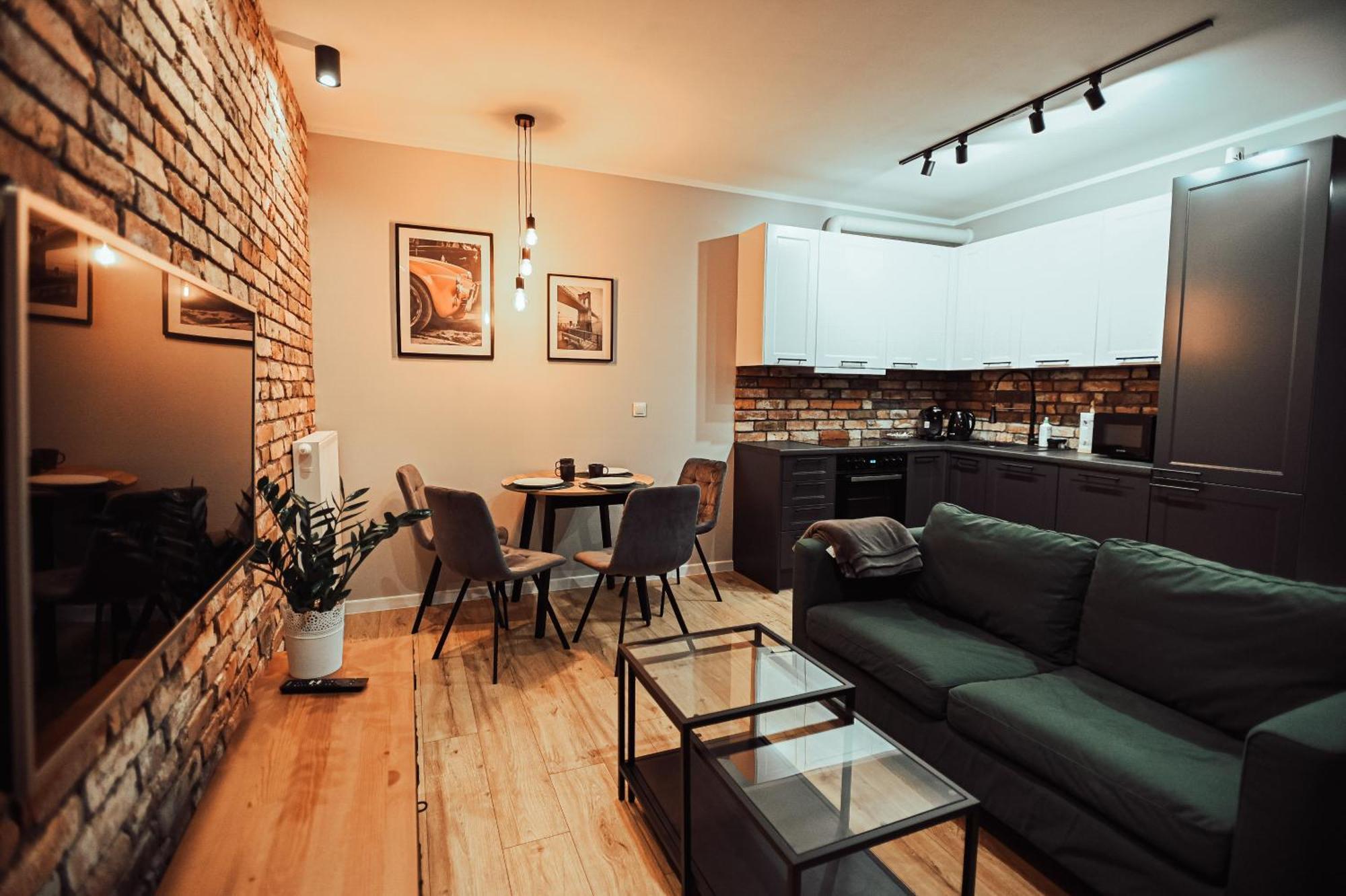 לז'נו Loft Luxury Apartment & Parking מראה חיצוני תמונה